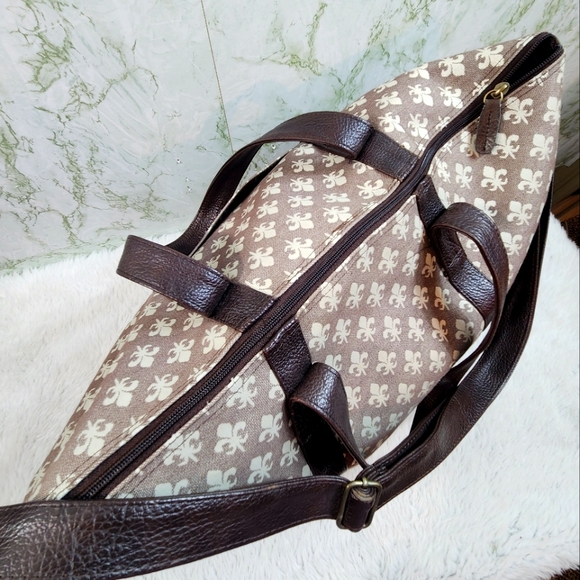 T.B2 JEANS Overnight Bag - Picture 10 of 15